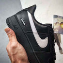 Air Force 1 Low Black x Supreme